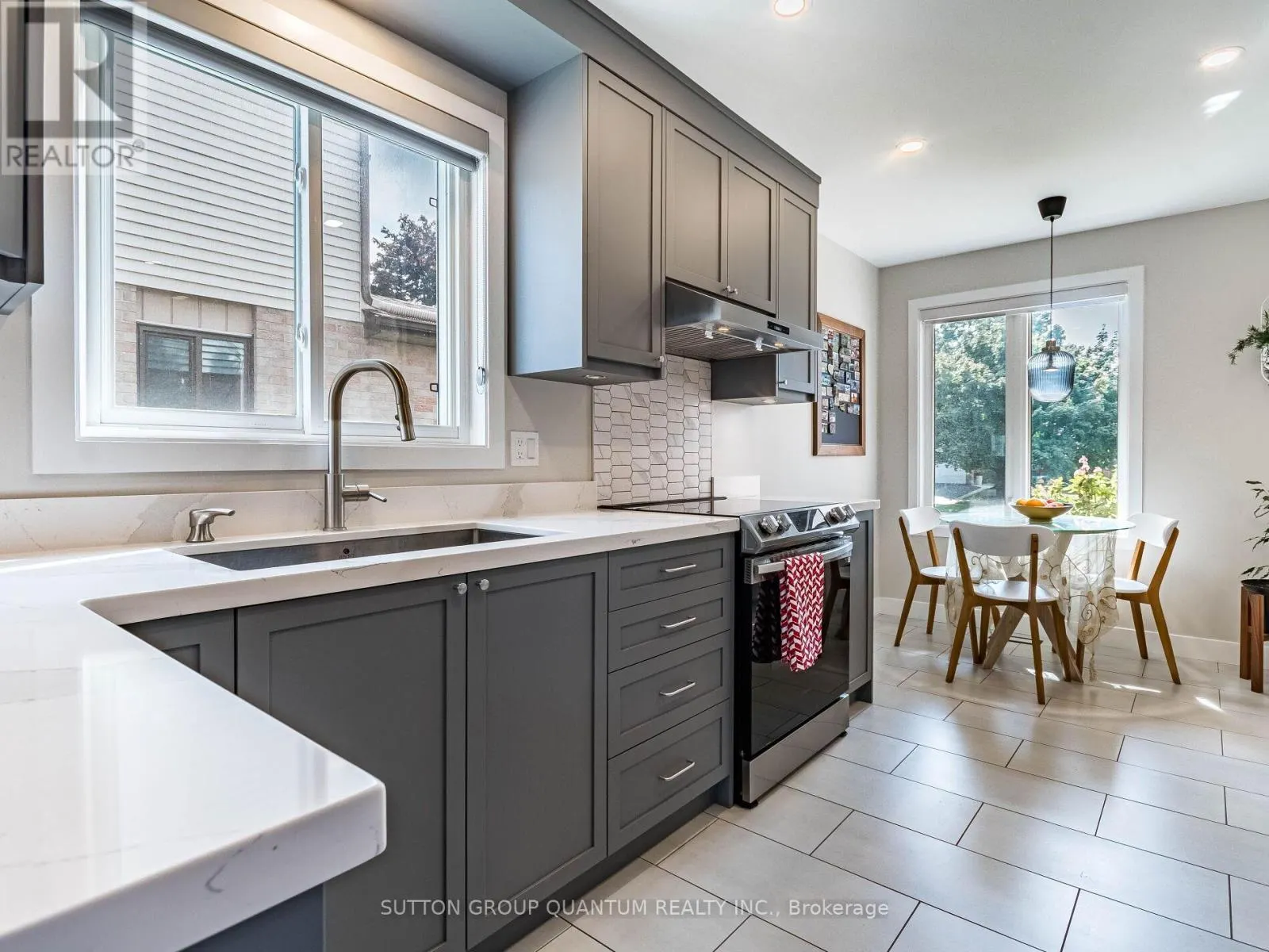 90 IRONSTONE DRIVE