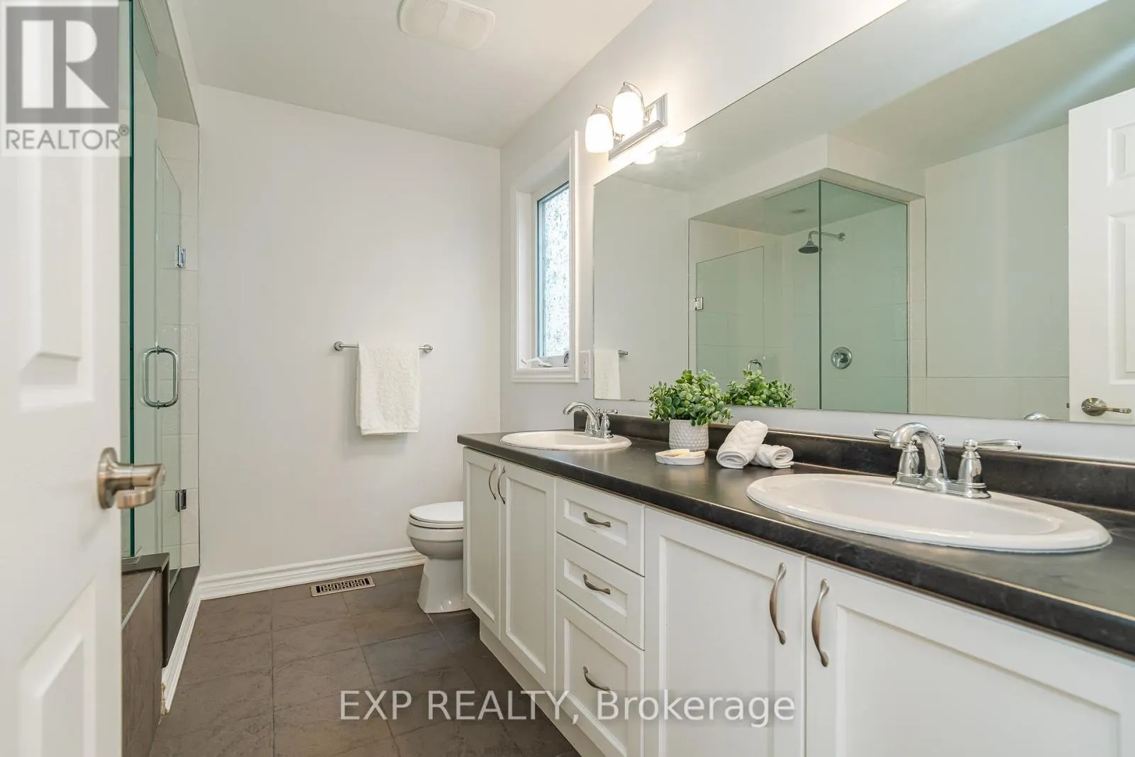 25 SOLARIS DRIVE