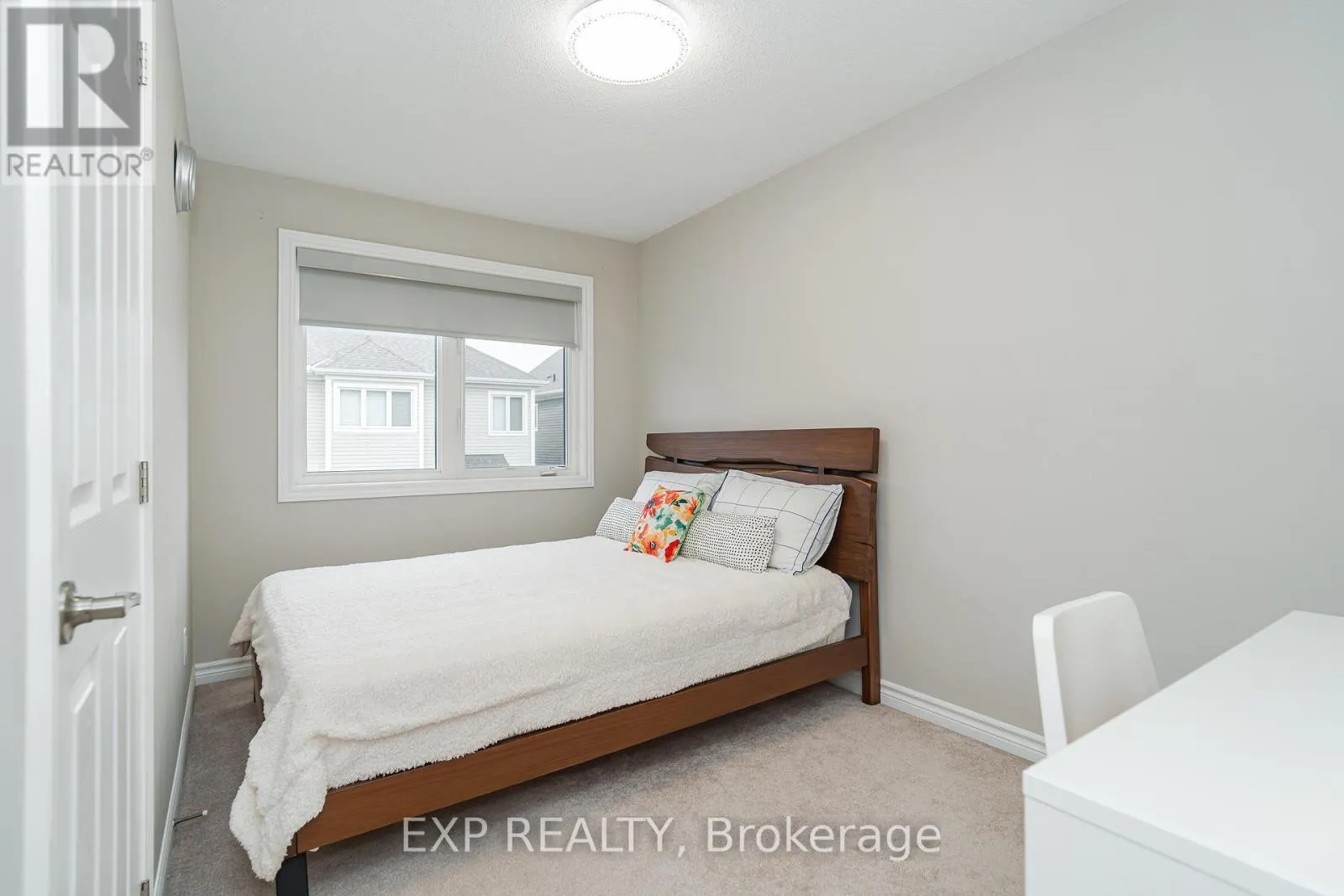 25 SOLARIS DRIVE