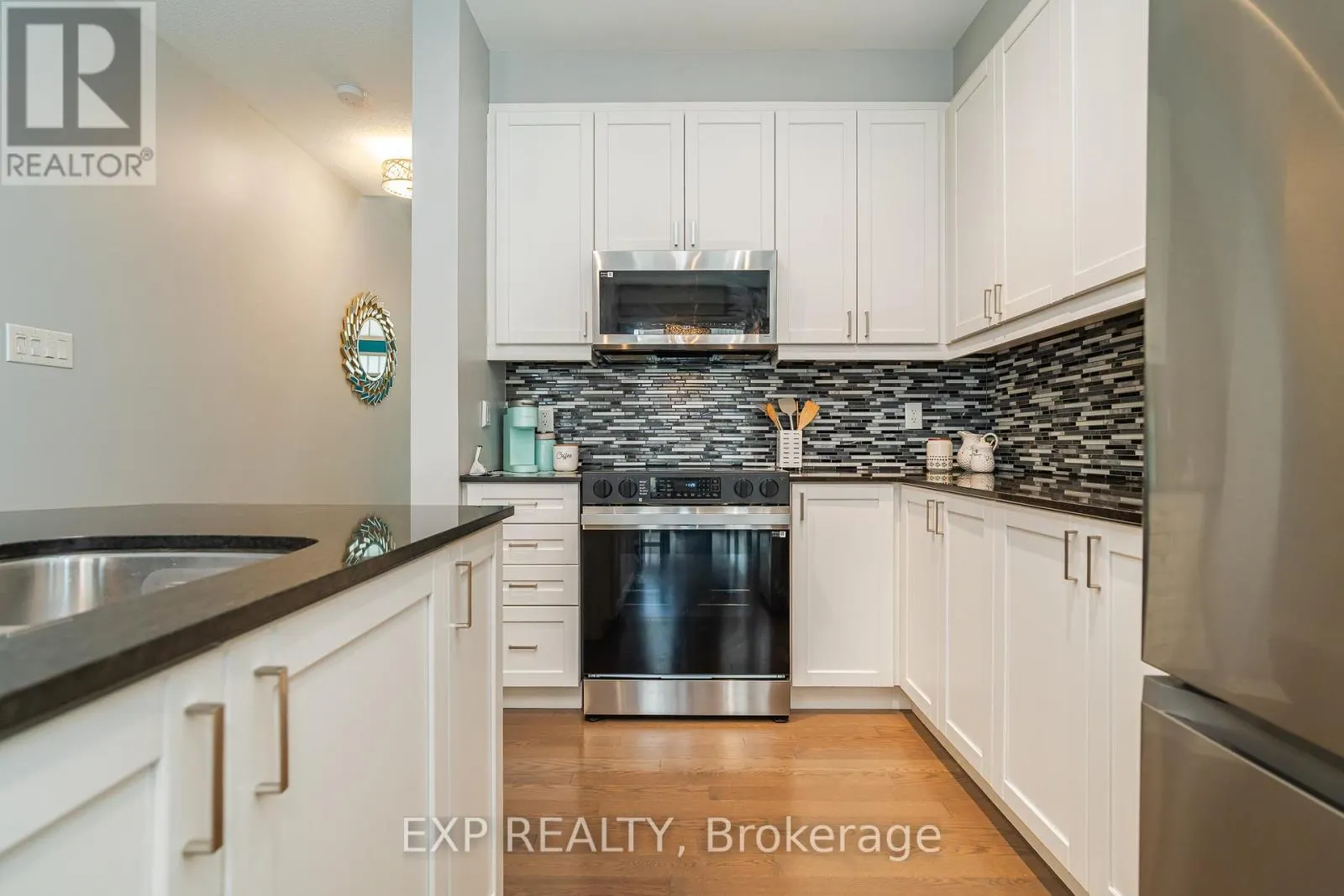 25 SOLARIS DRIVE
