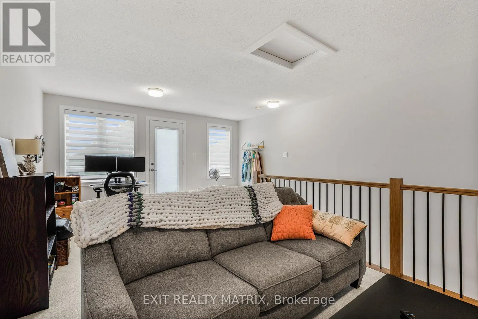 233 CONSERVANCY DRIVE