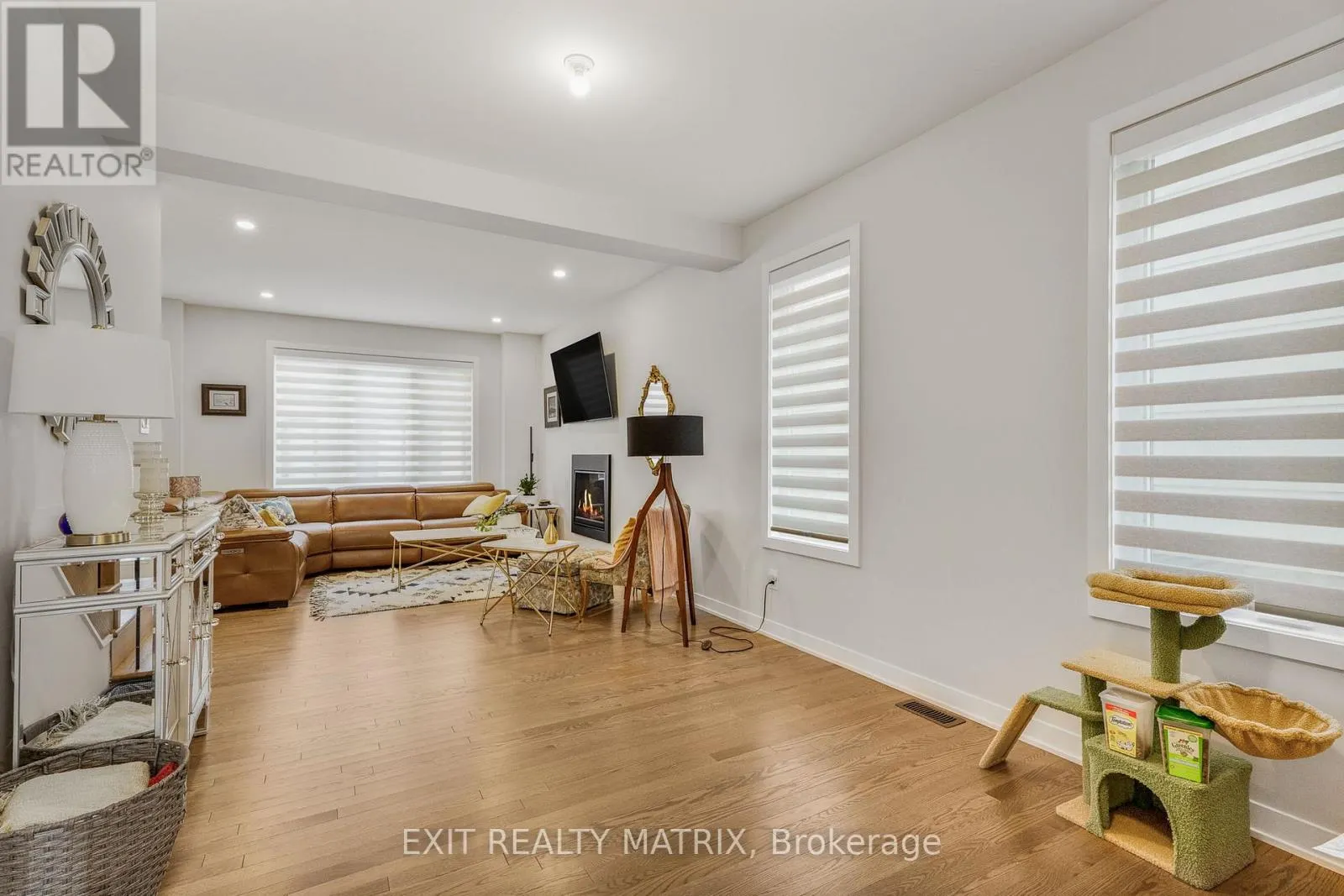 233 CONSERVANCY DRIVE