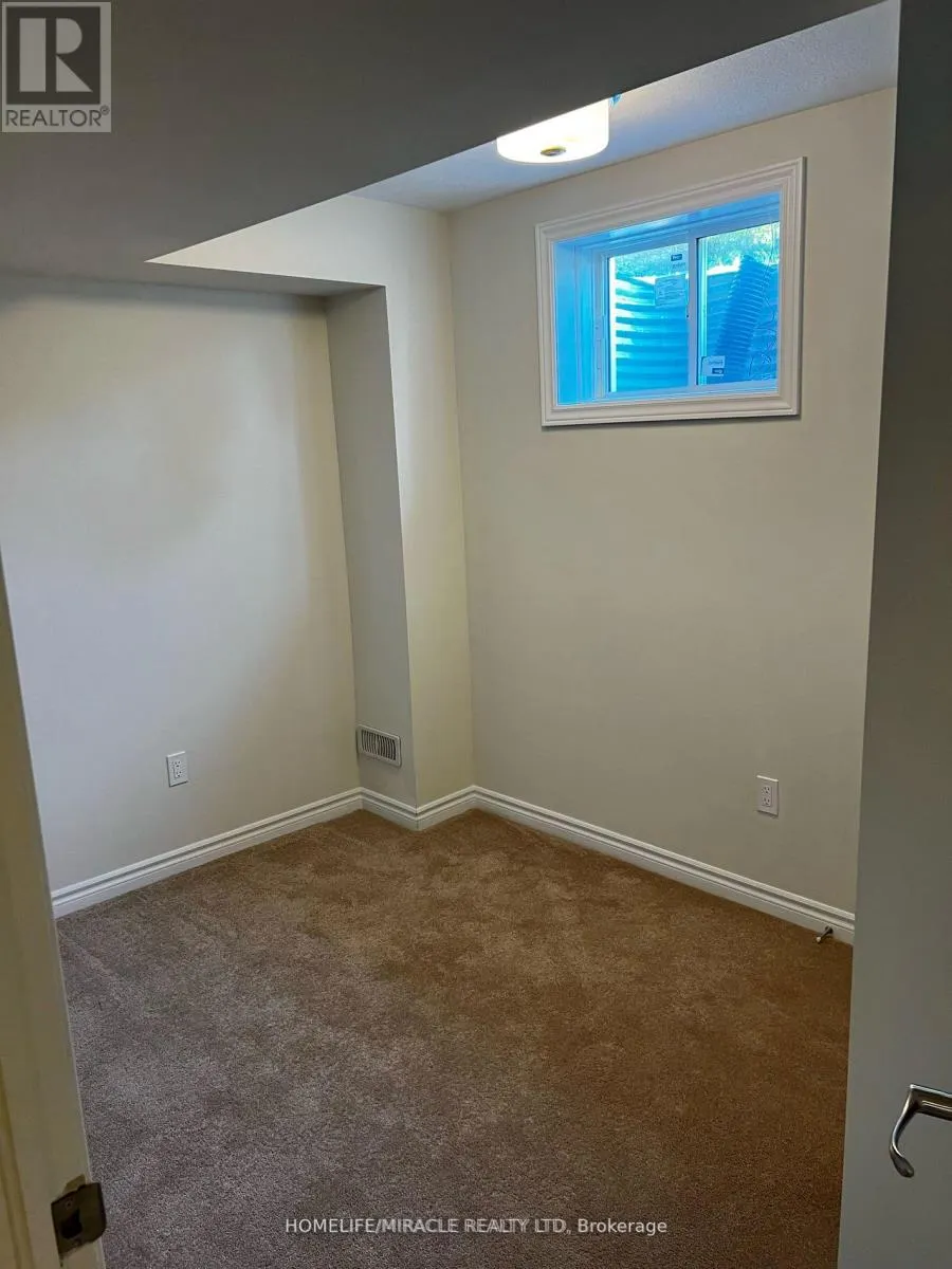 26 - 620 COLBORNE STREET W