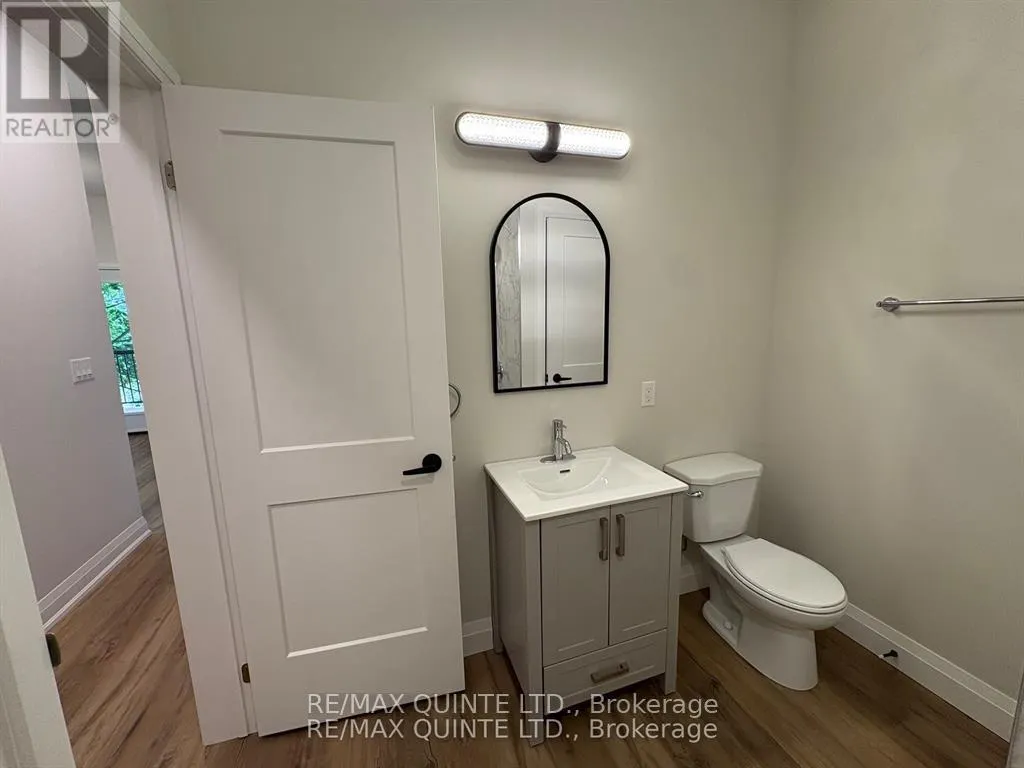 4 - 22 MCGILL STREET, #4