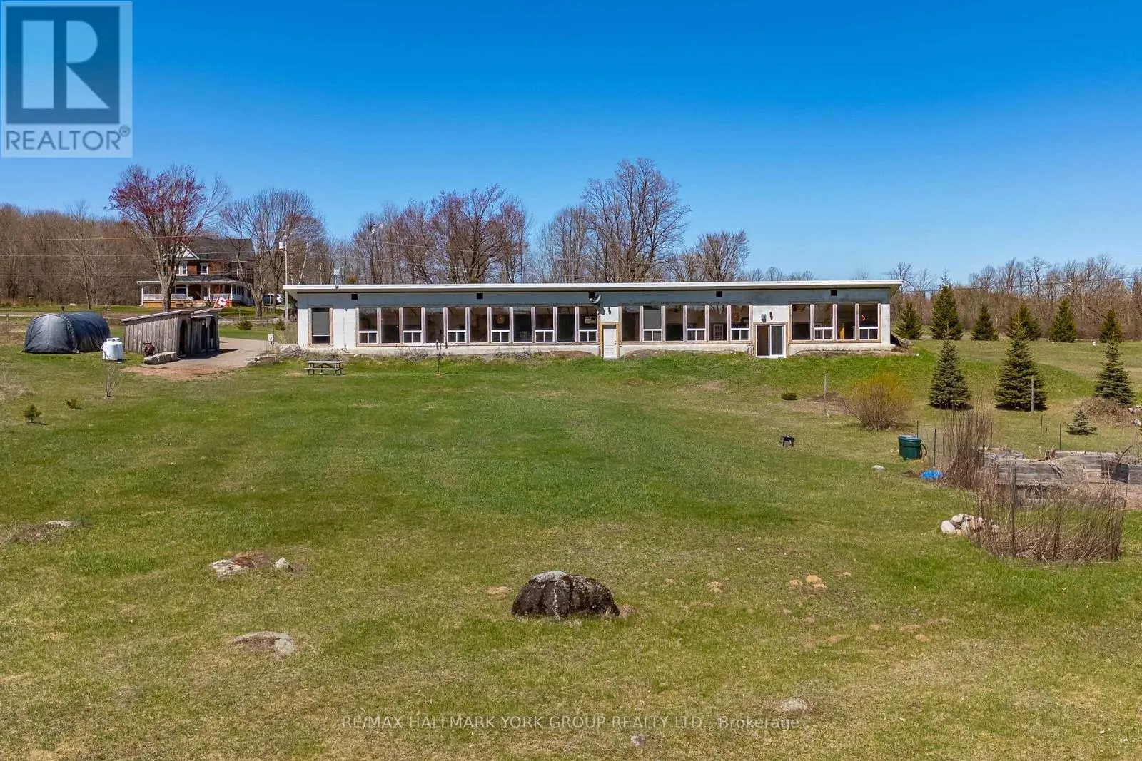 1375 QUEENSBOROUGH ROAD