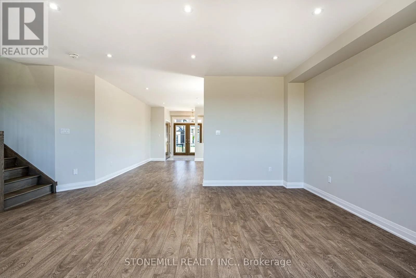 229 MIDLAND PLACE
