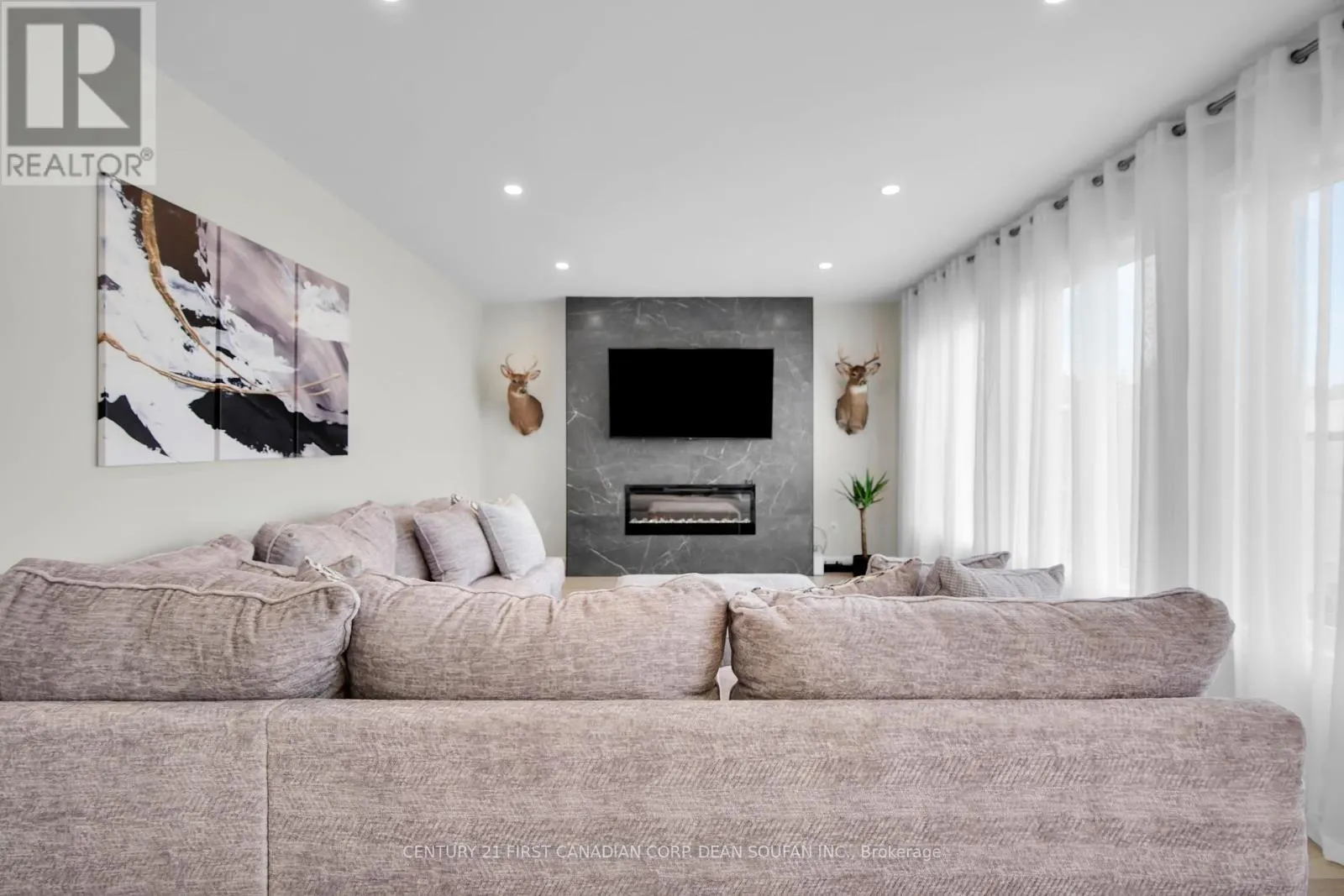 7251 SILVER CREEK CIRCLE