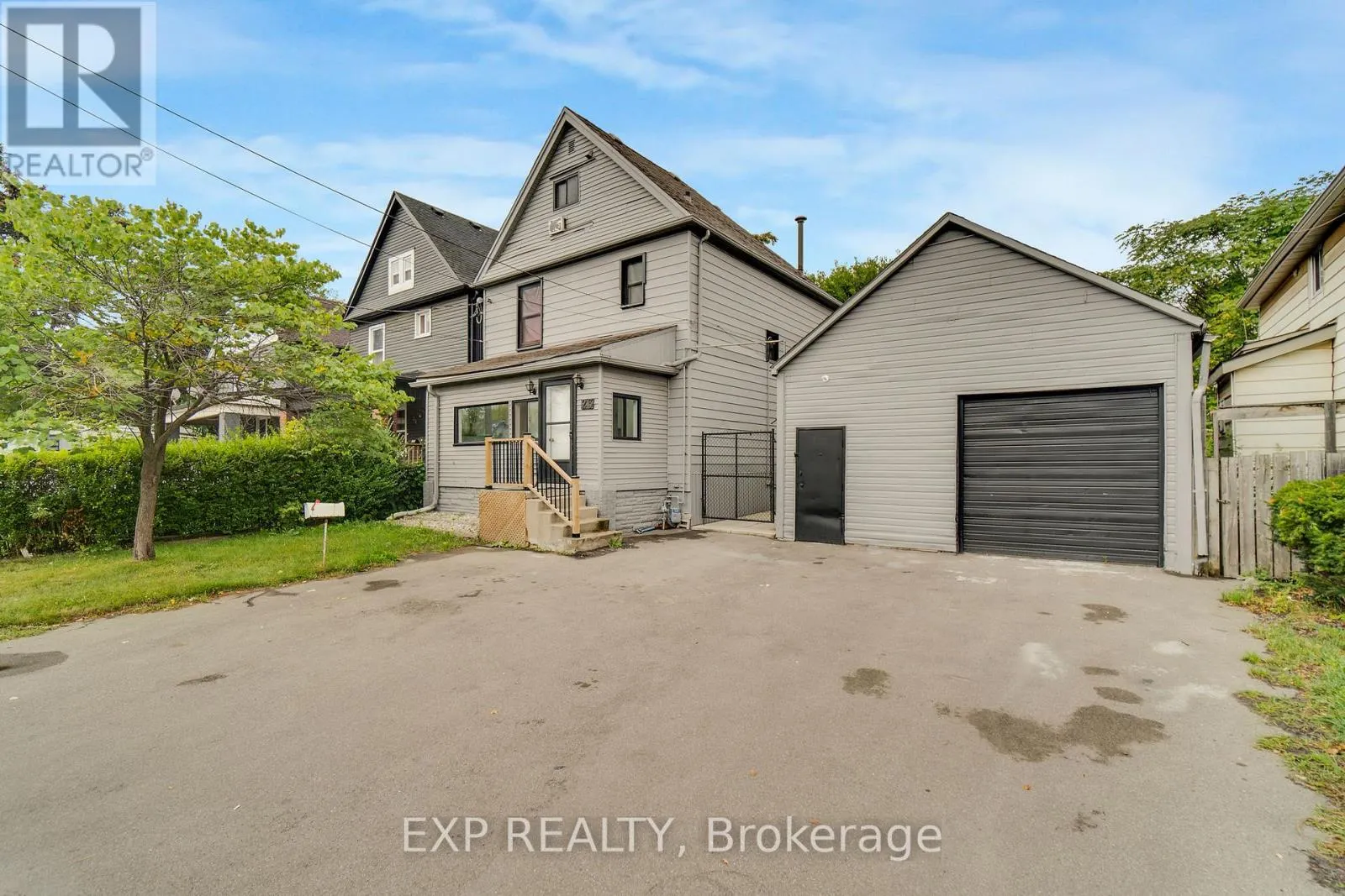 23 LYNDHURST STREET