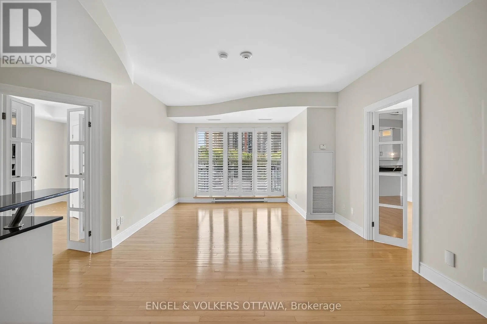 505 - 95 BRONSON AVENUE