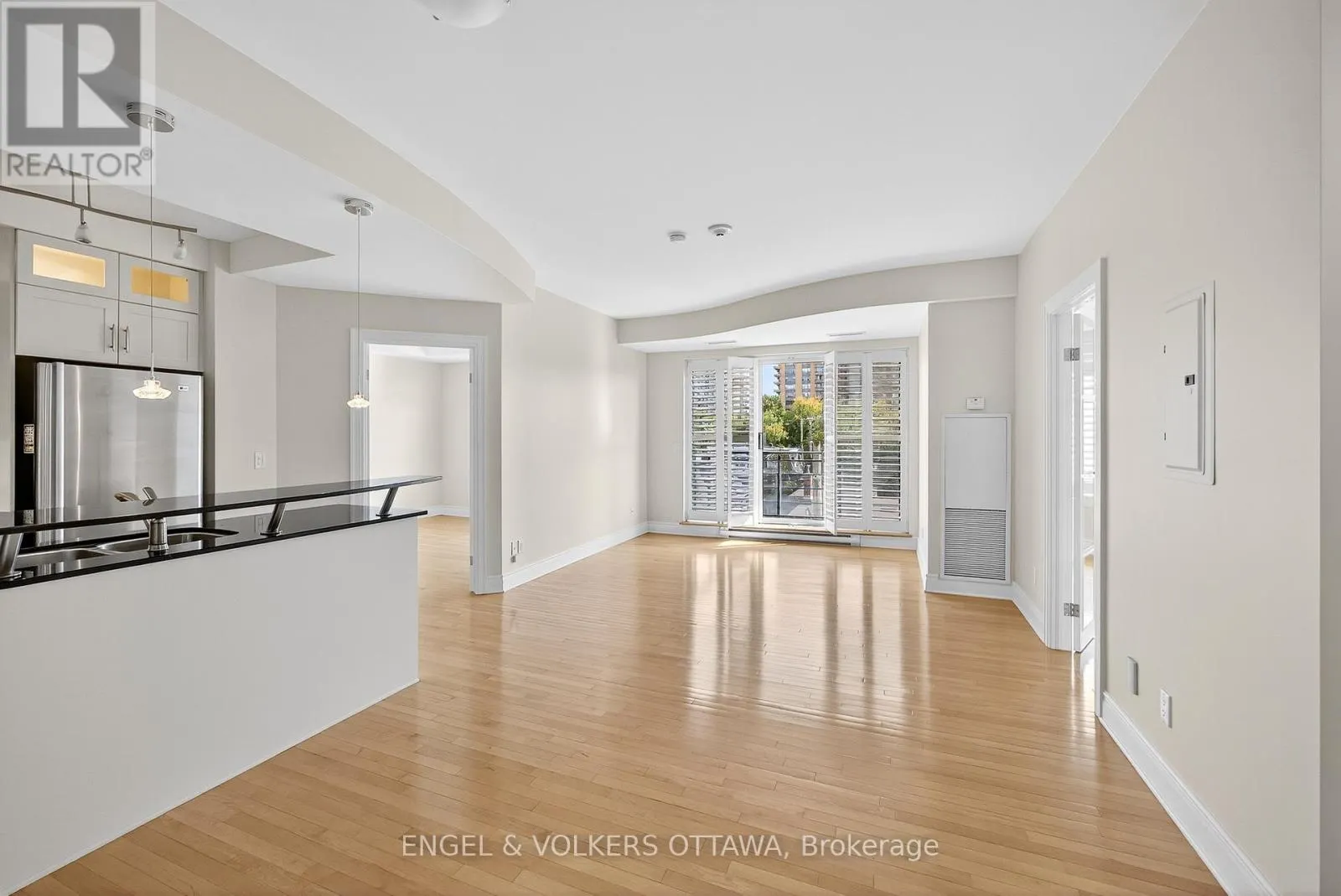 505 - 95 BRONSON AVENUE