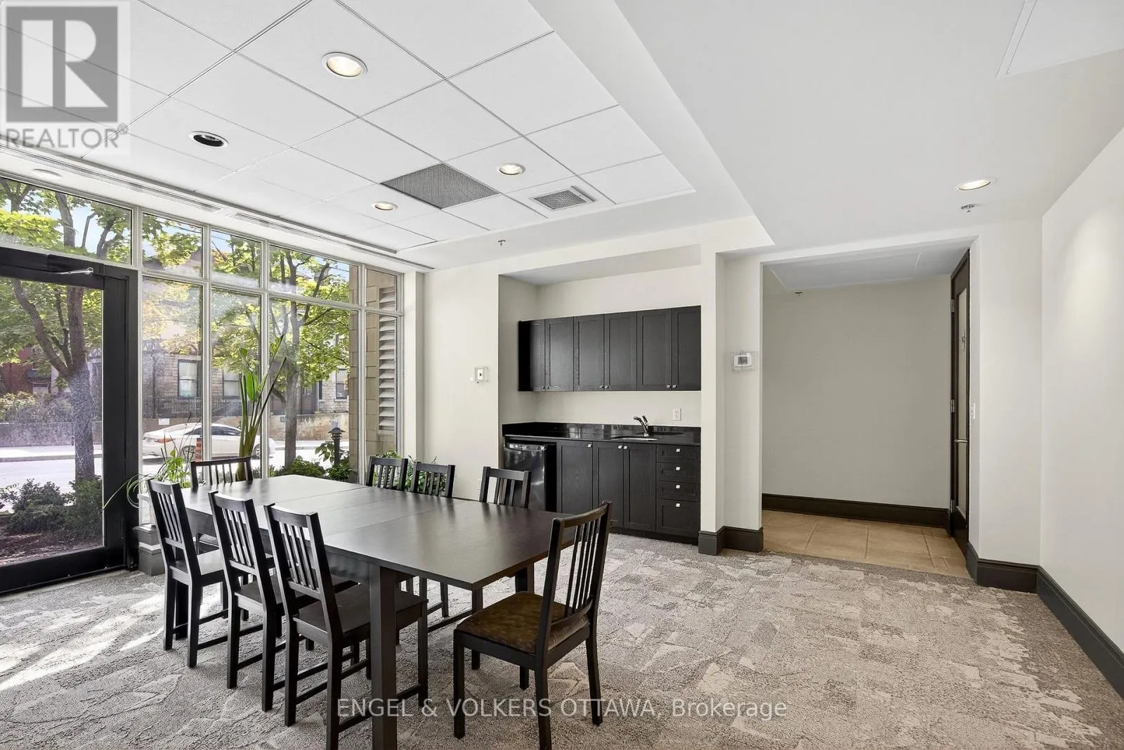 505 - 95 BRONSON AVENUE