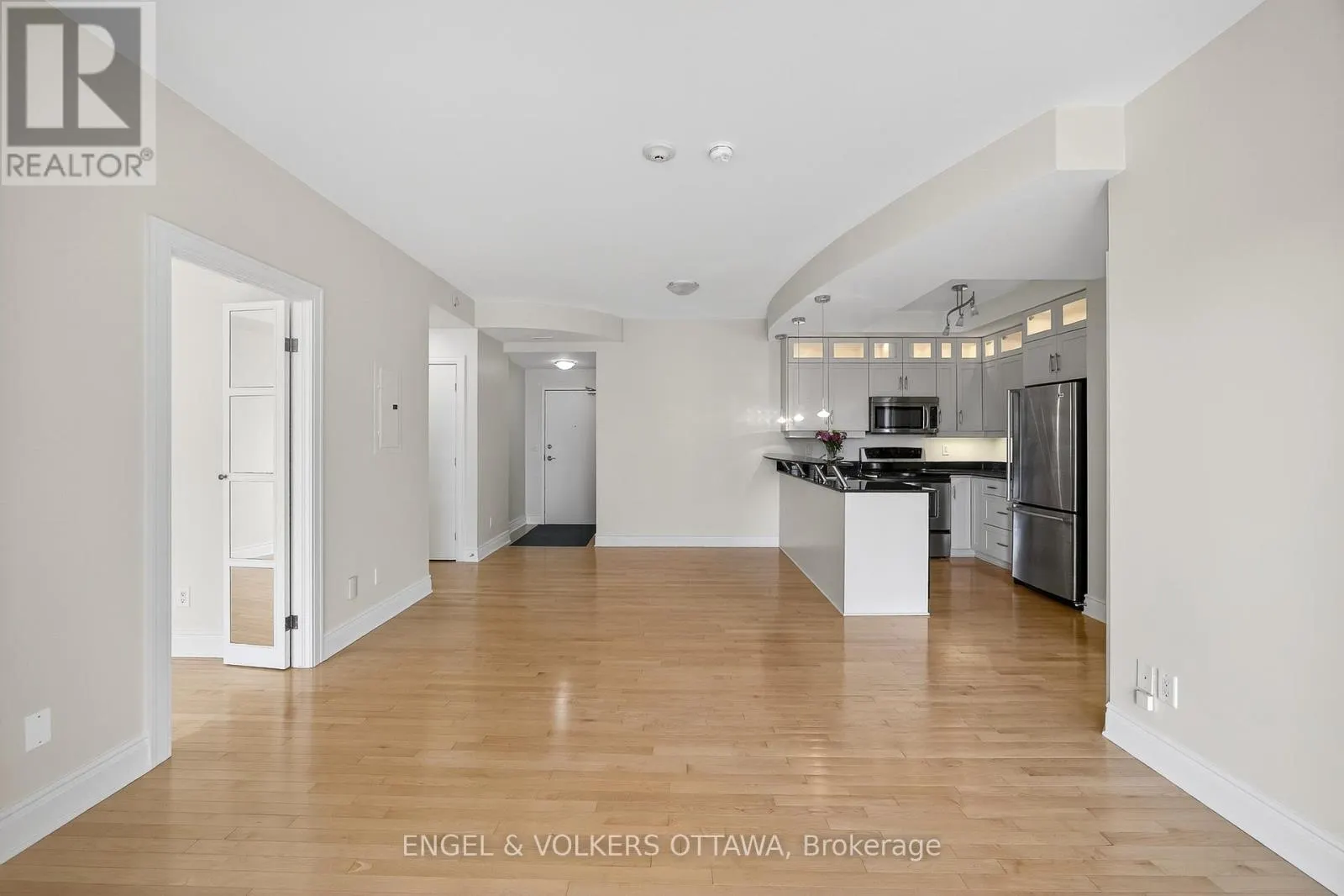 505 - 95 BRONSON AVENUE