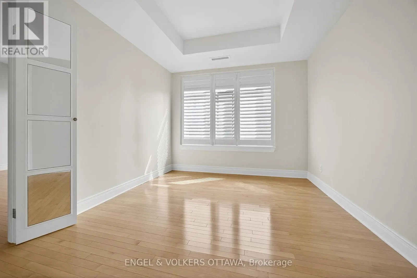 505 - 95 BRONSON AVENUE