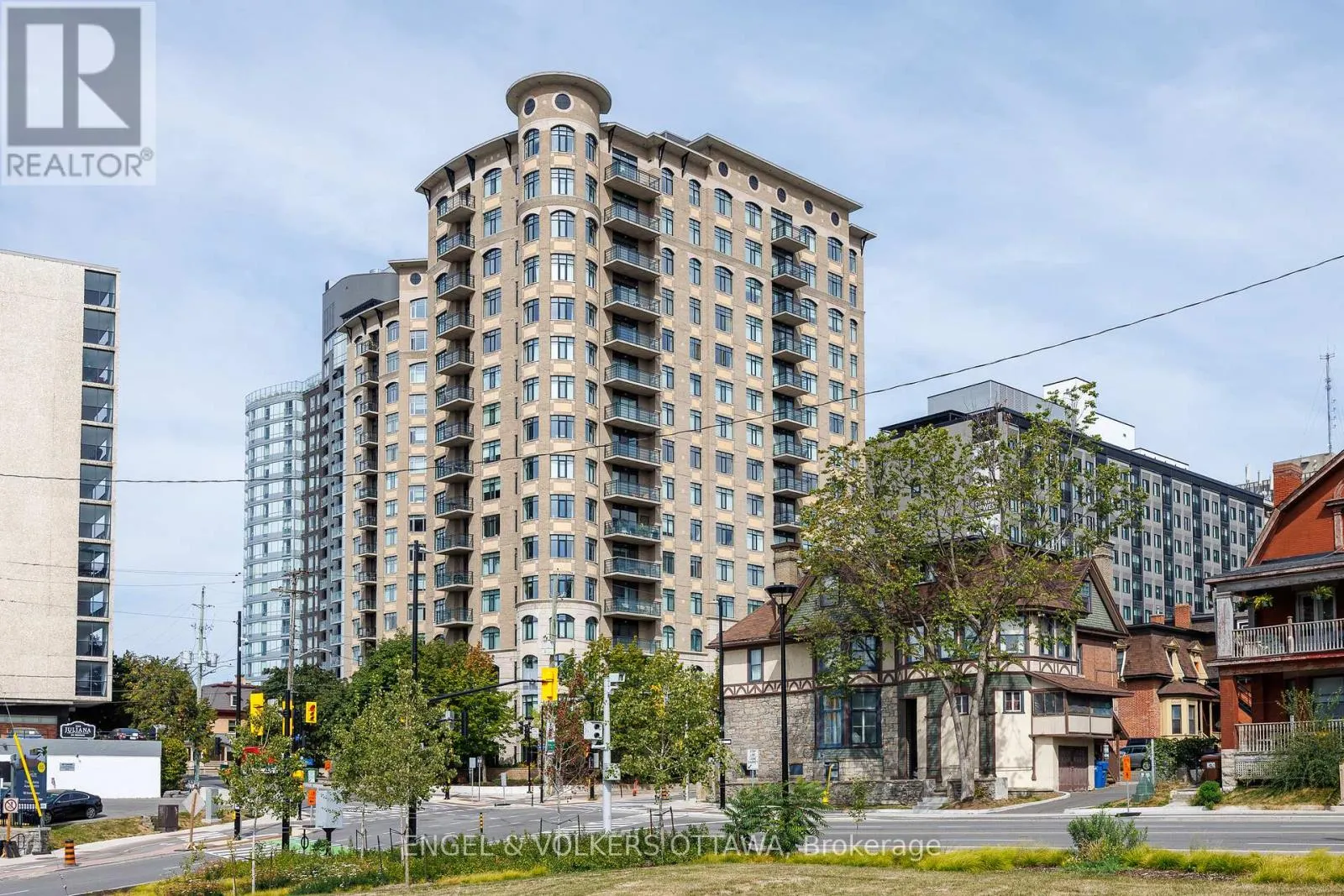 505 - 95 BRONSON AVENUE