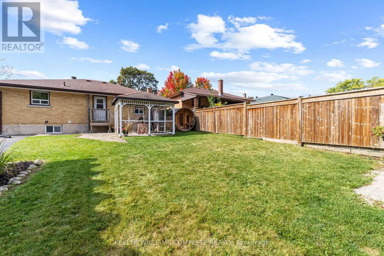 11 CALGARY AVENUE