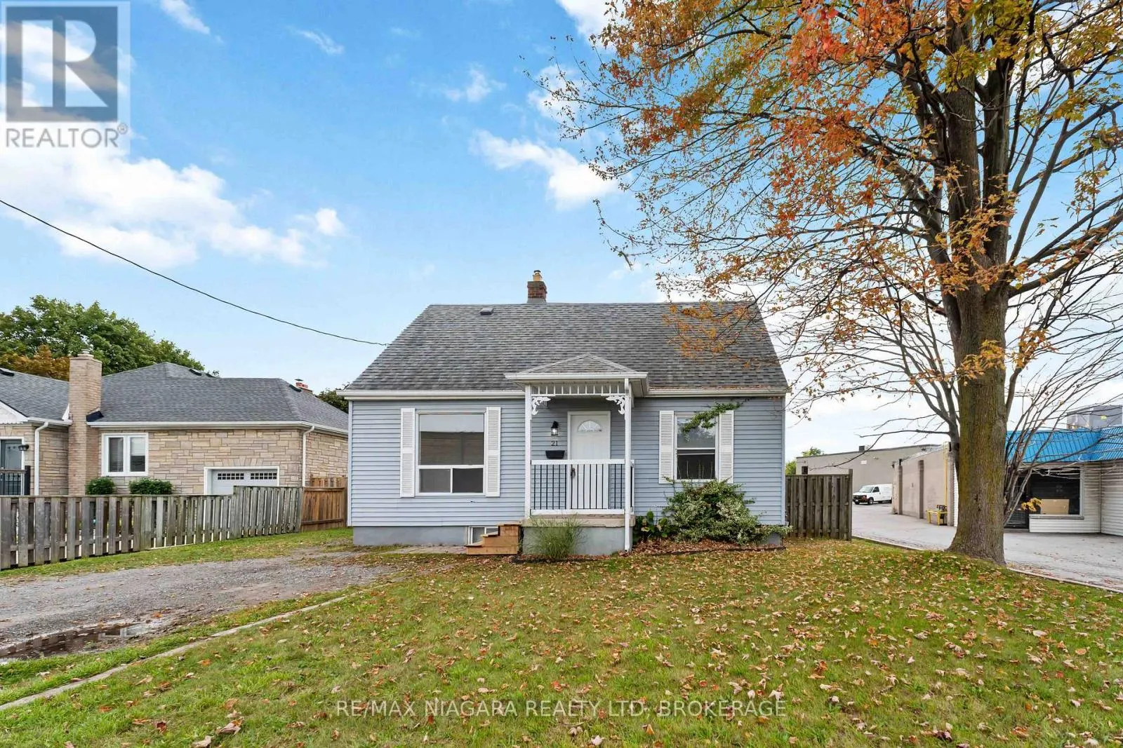 21 MAYWOOD AVENUE