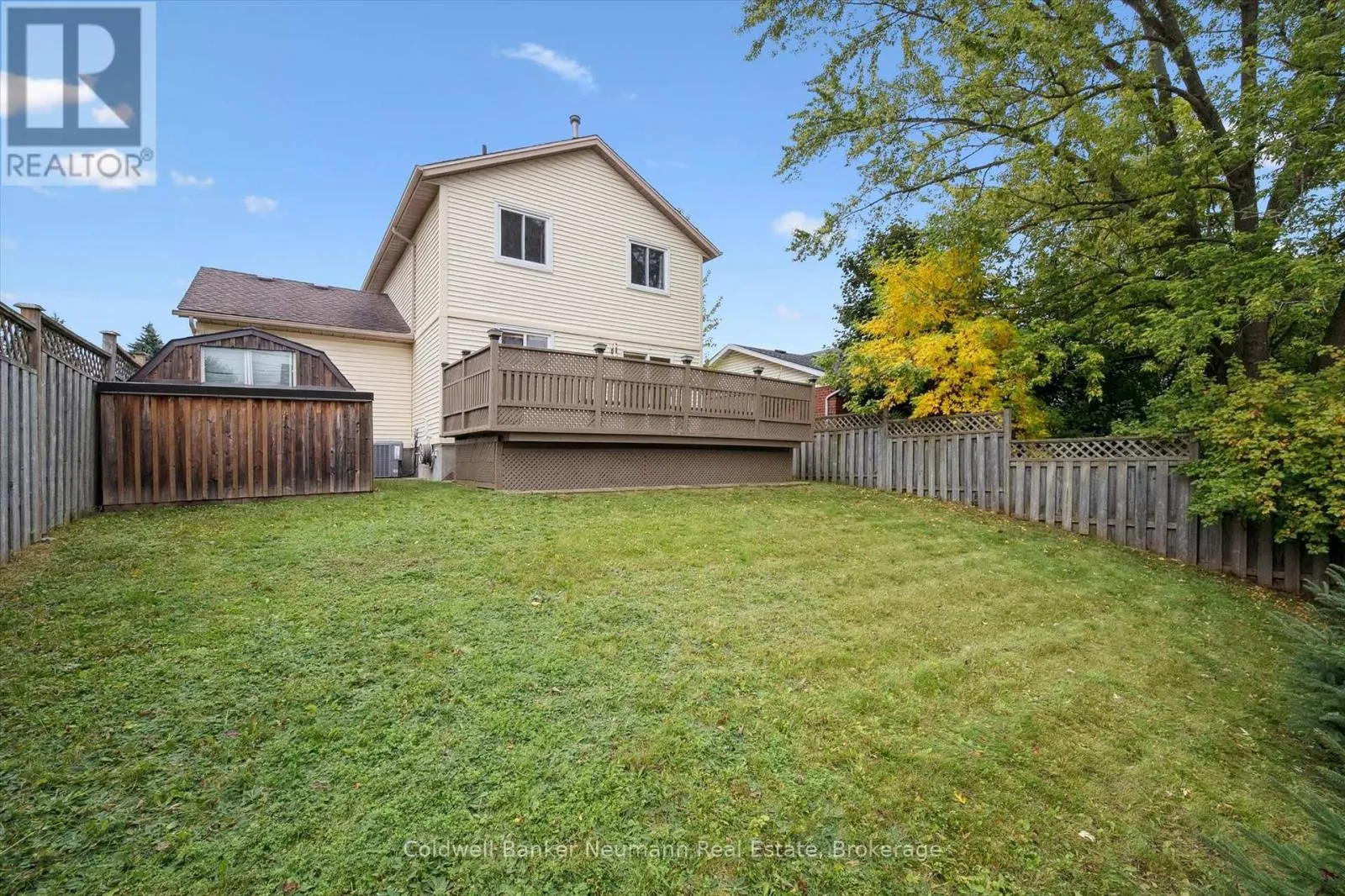 46 DUNHILL CRESCENT