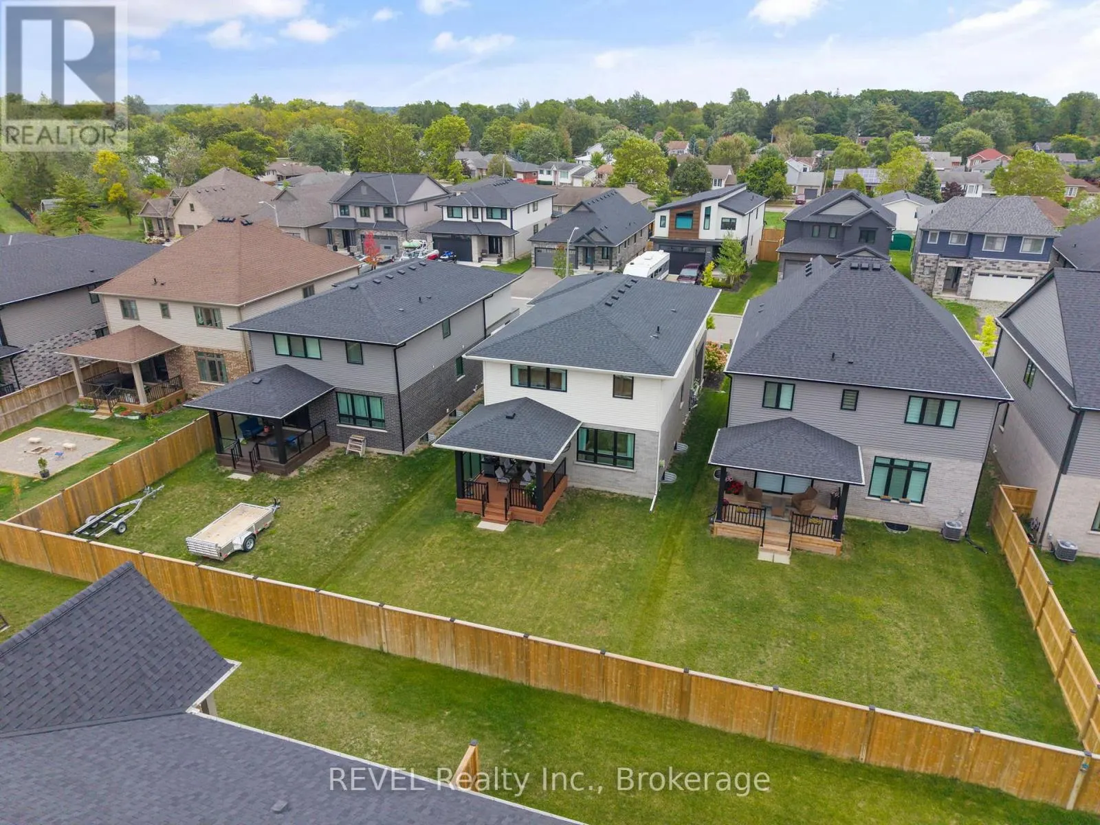 3809 SIMPSON LANE