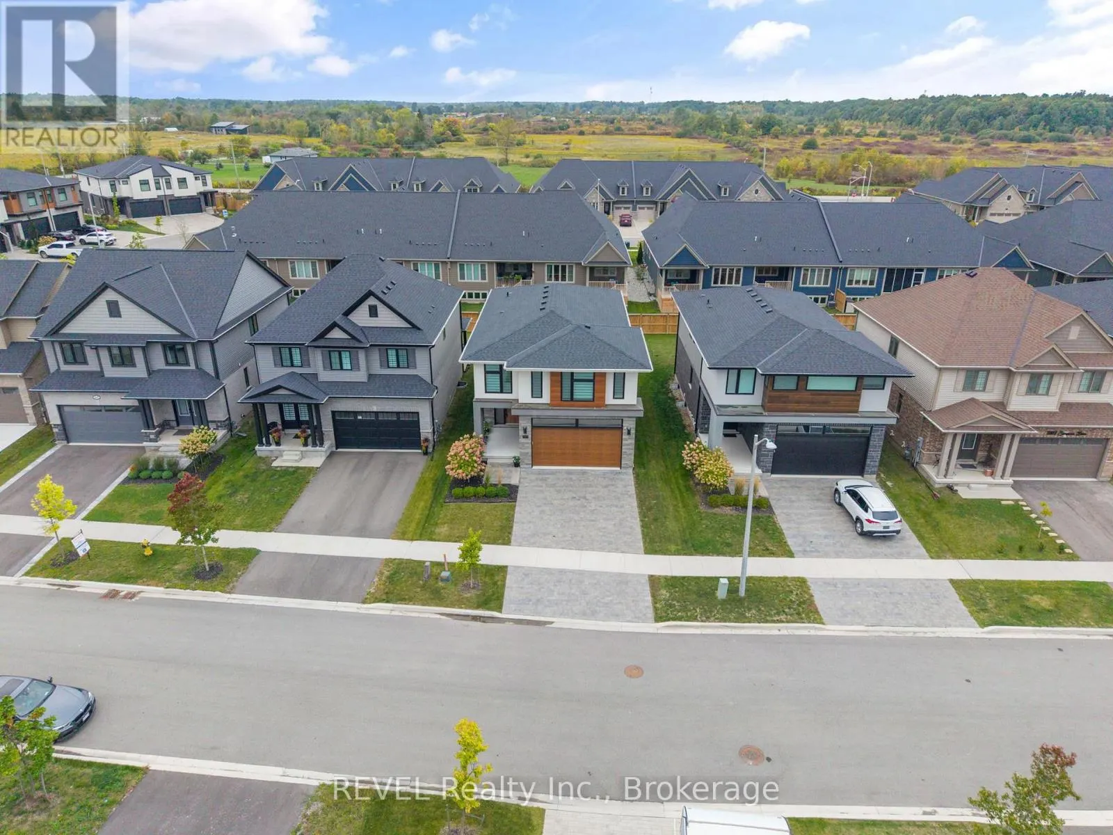 3809 SIMPSON LANE