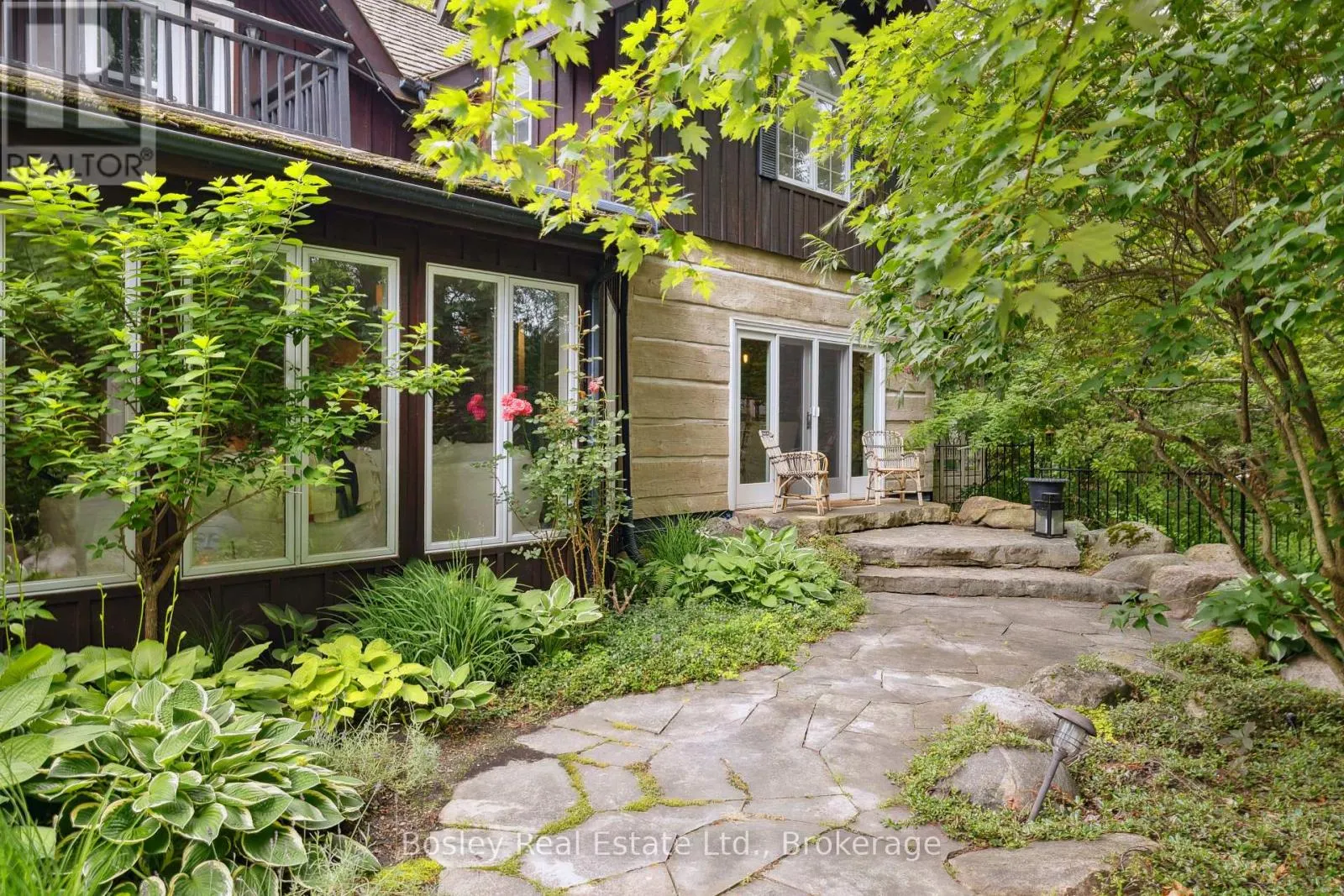 118 HERITAGE DRIVE