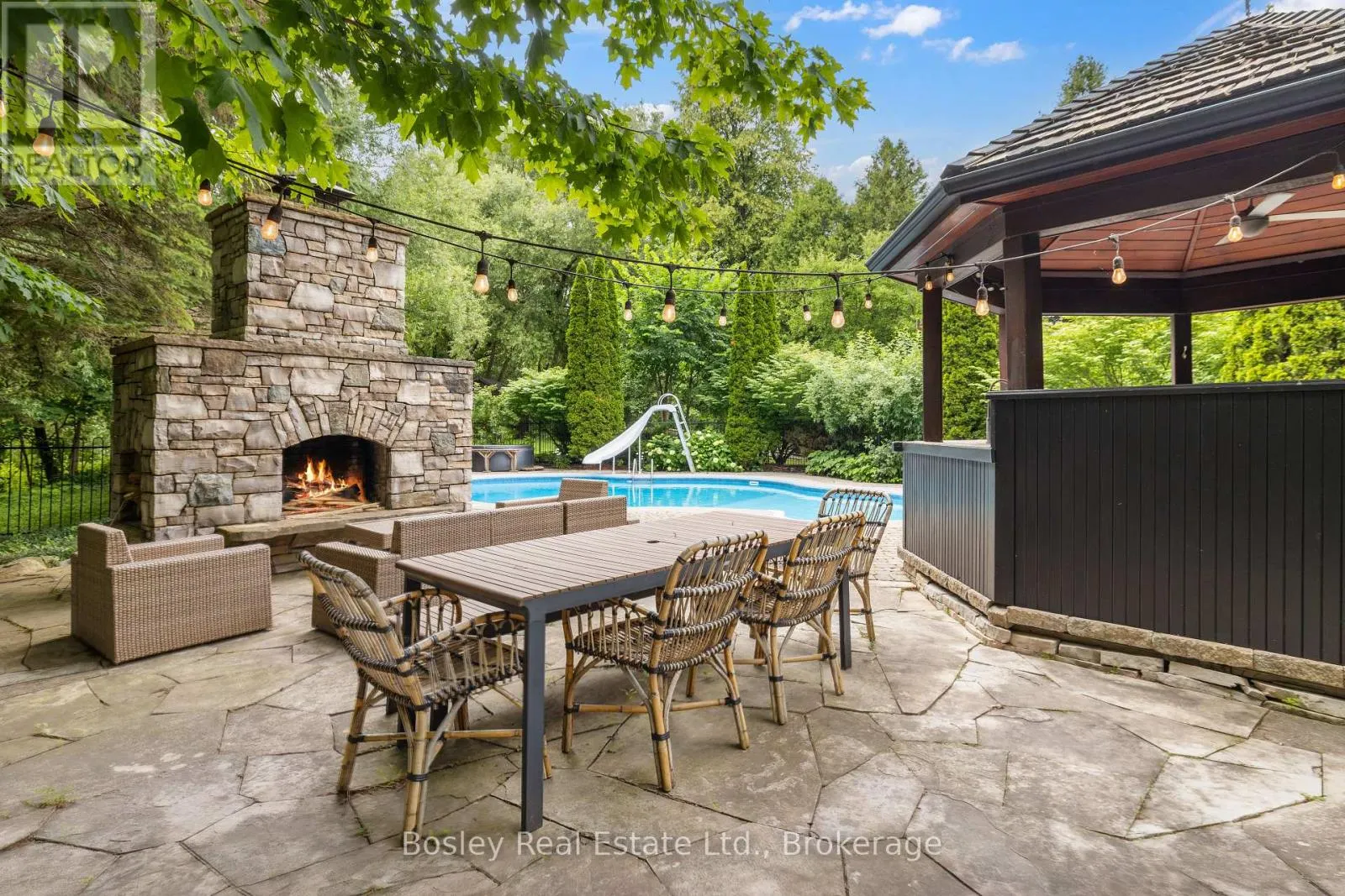 118 HERITAGE DRIVE