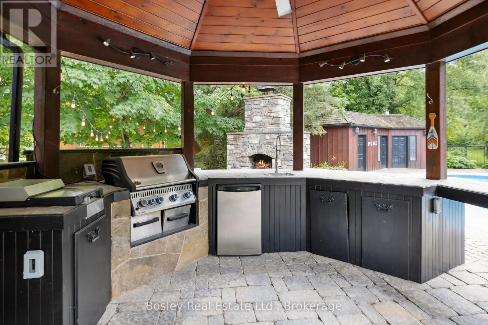 118 HERITAGE DRIVE