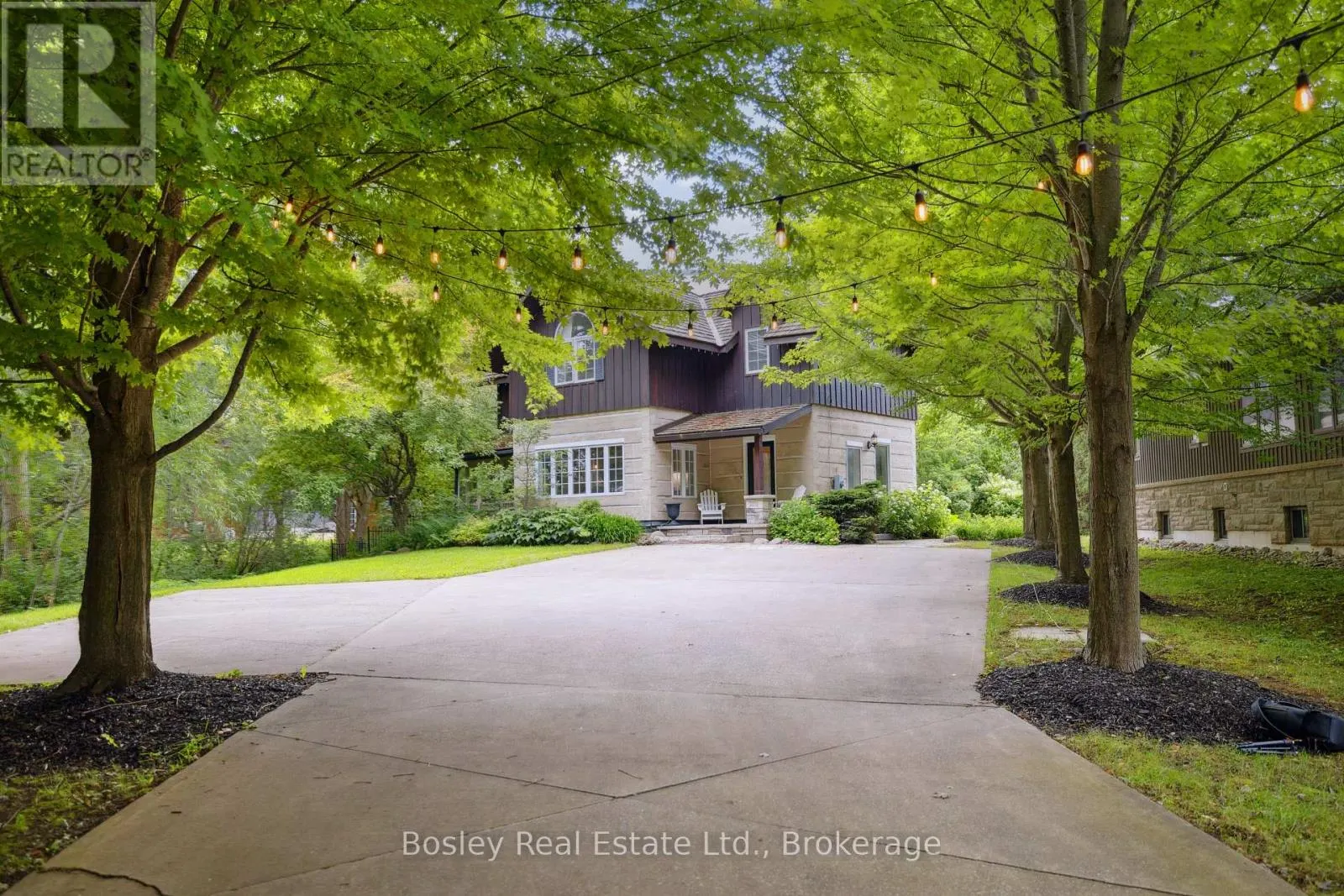 118 HERITAGE DRIVE