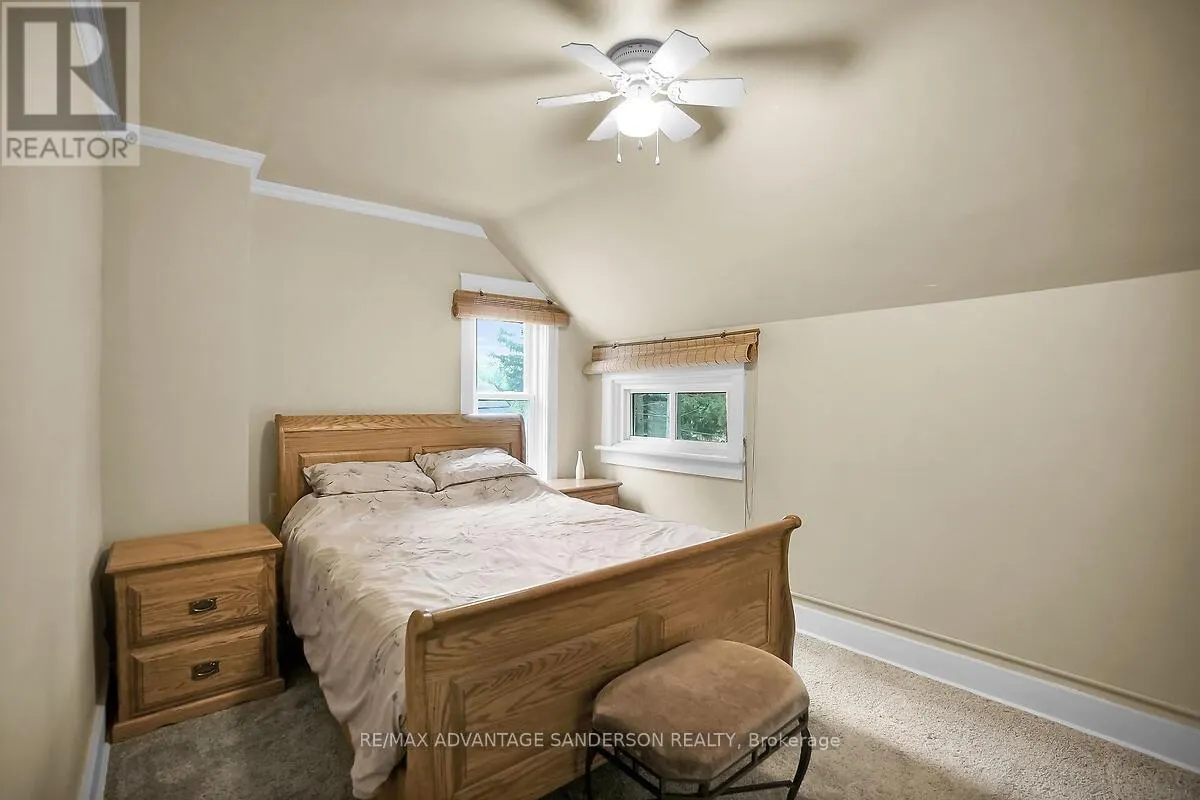 8523 TOWNSEND LINE