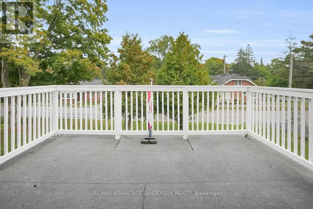 8523 TOWNSEND LINE