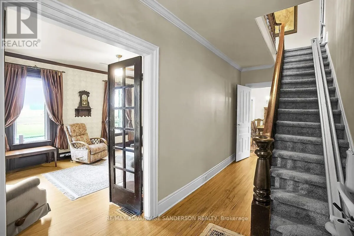8523 TOWNSEND LINE
