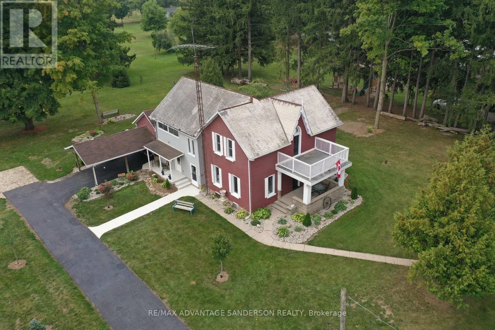 8523 TOWNSEND LINE