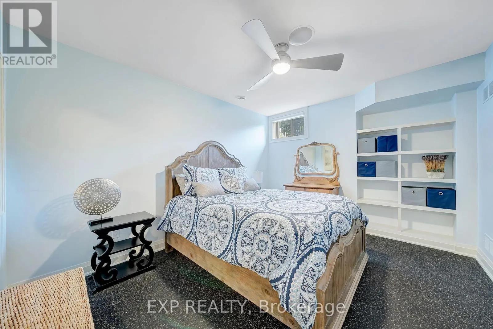 48 TIMMSDALE CRESCENT