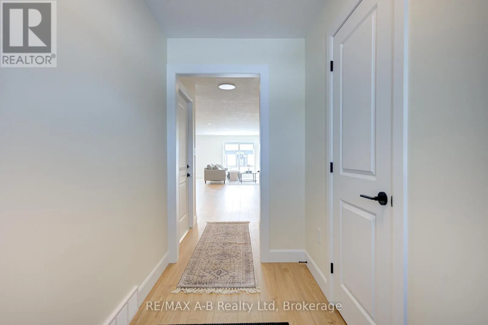 28 LINDA DRIVE