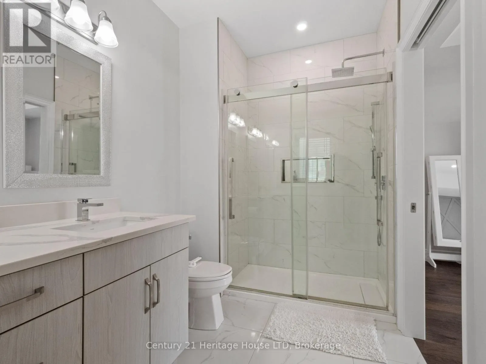 281 REGATTA DRIVE