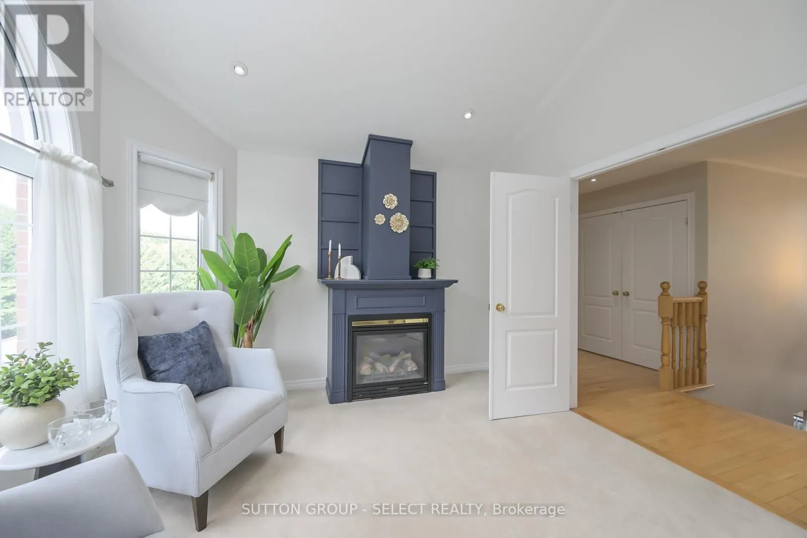 45 SHAW VALLEY DRIVE