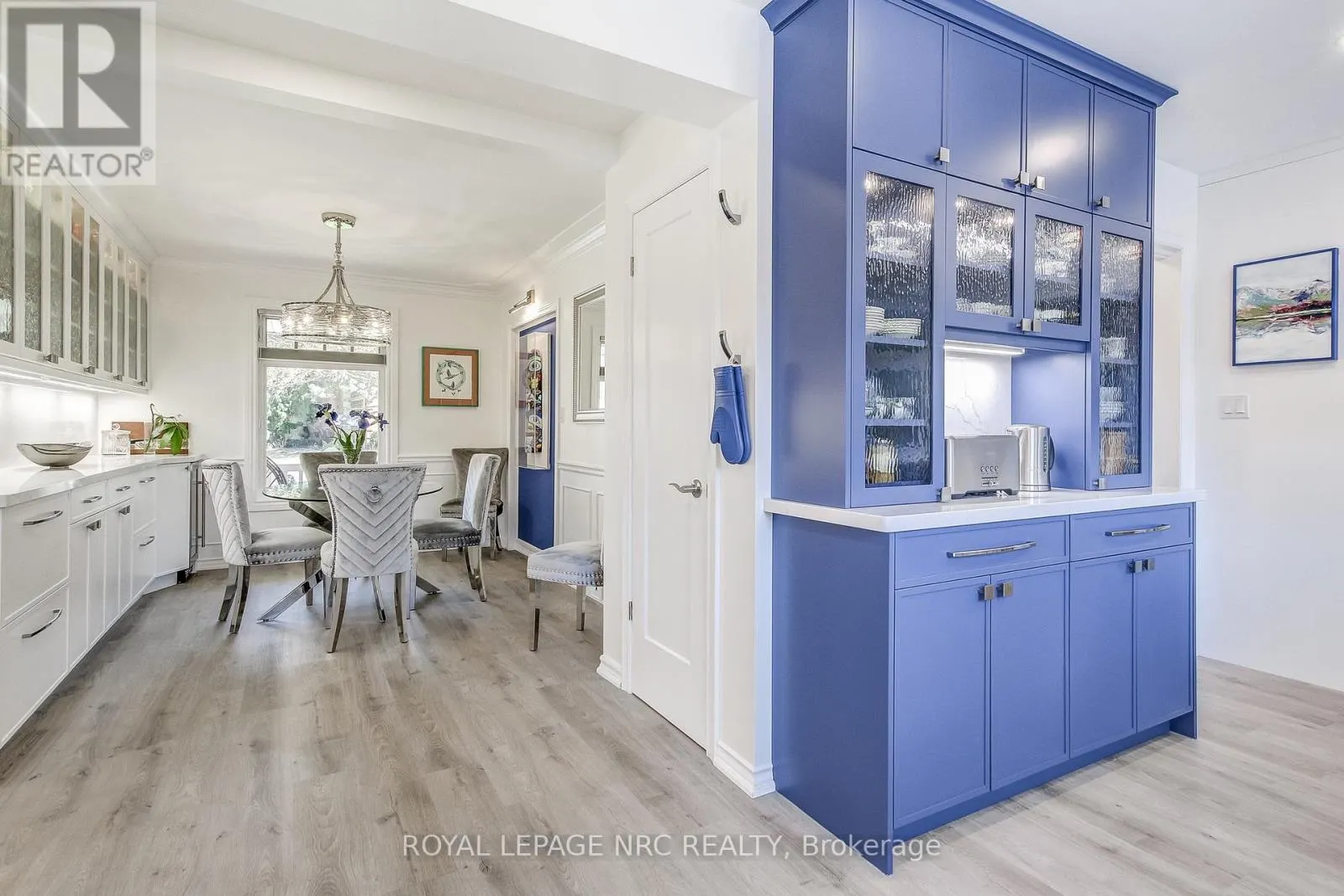 3 LOWER CANADA DRIVE