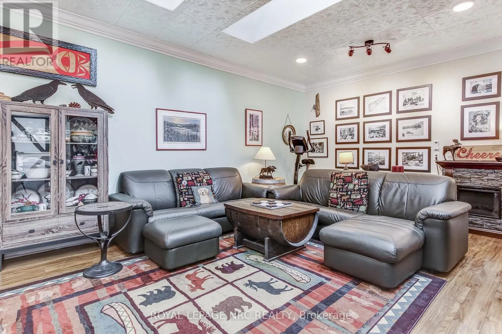 3 LOWER CANADA DRIVE