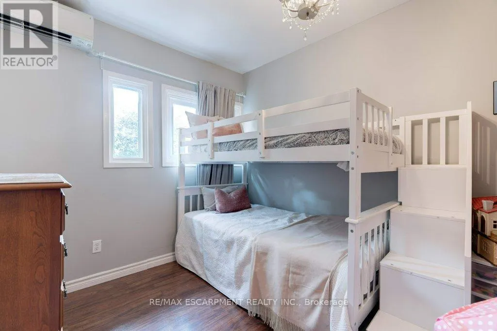 4 TRUDY COURT