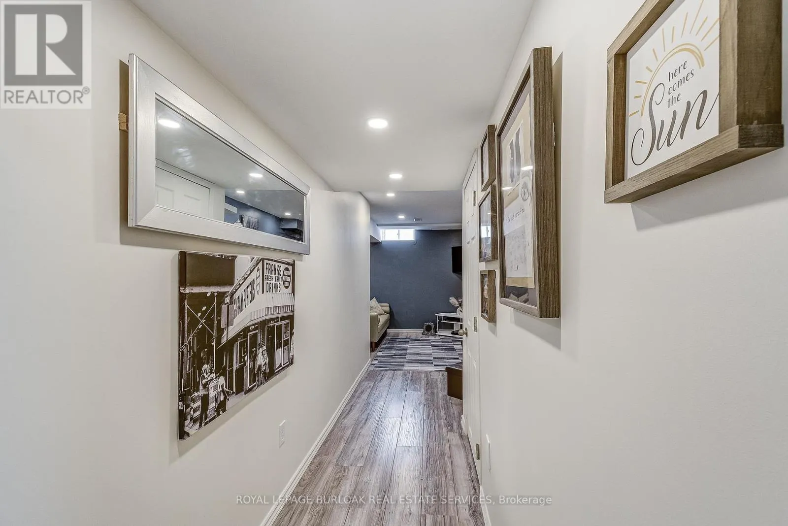30 - 21 MADONNA DRIVE