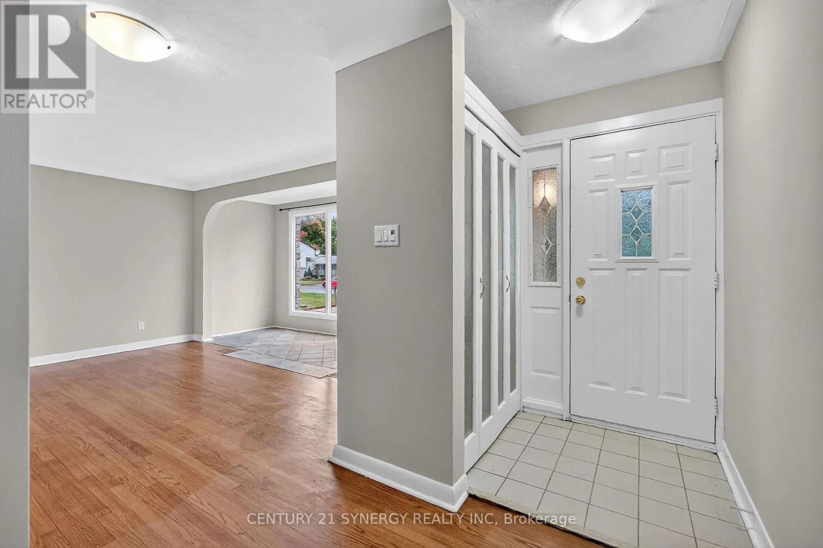 10 PRITCHARD DRIVE