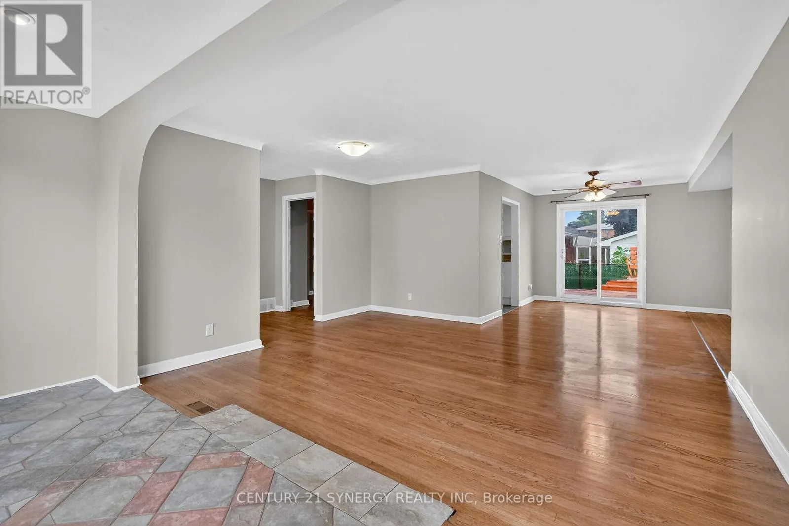 10 PRITCHARD DRIVE
