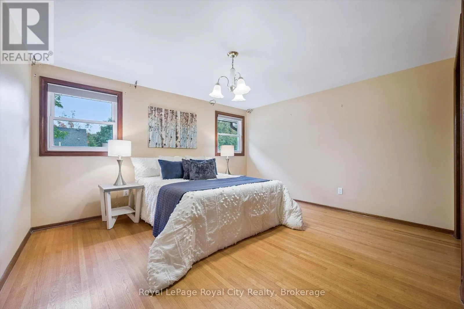 21 HEATH ROAD