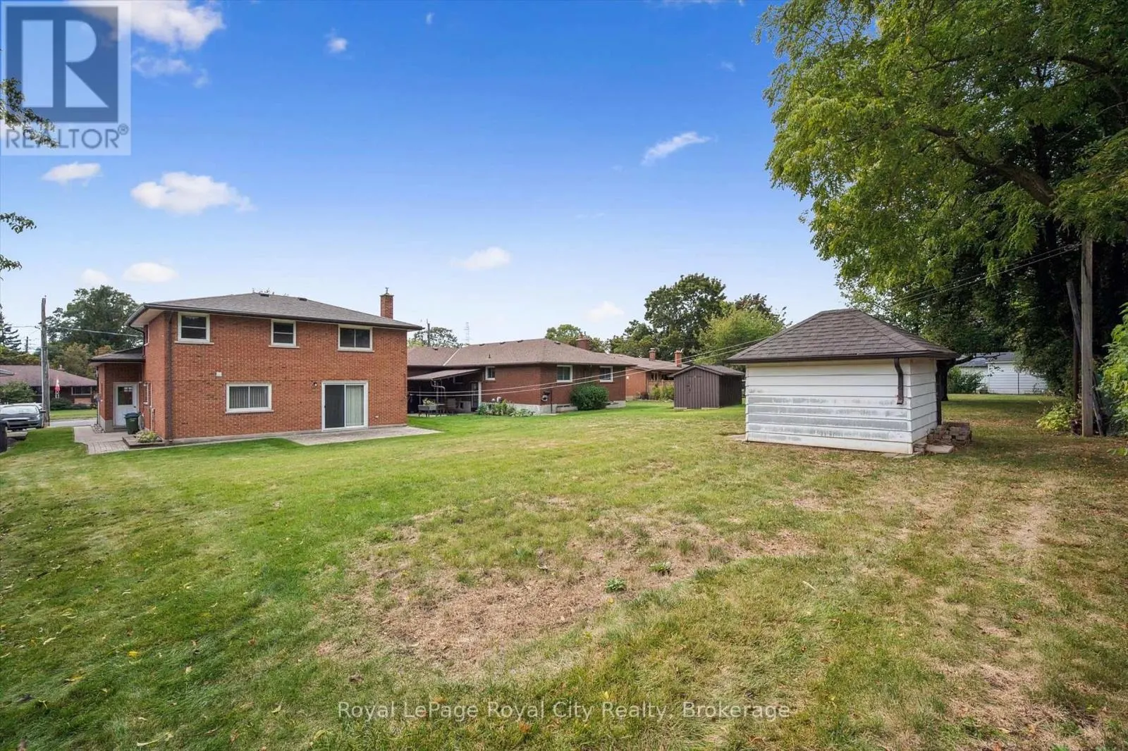 21 HEATH ROAD