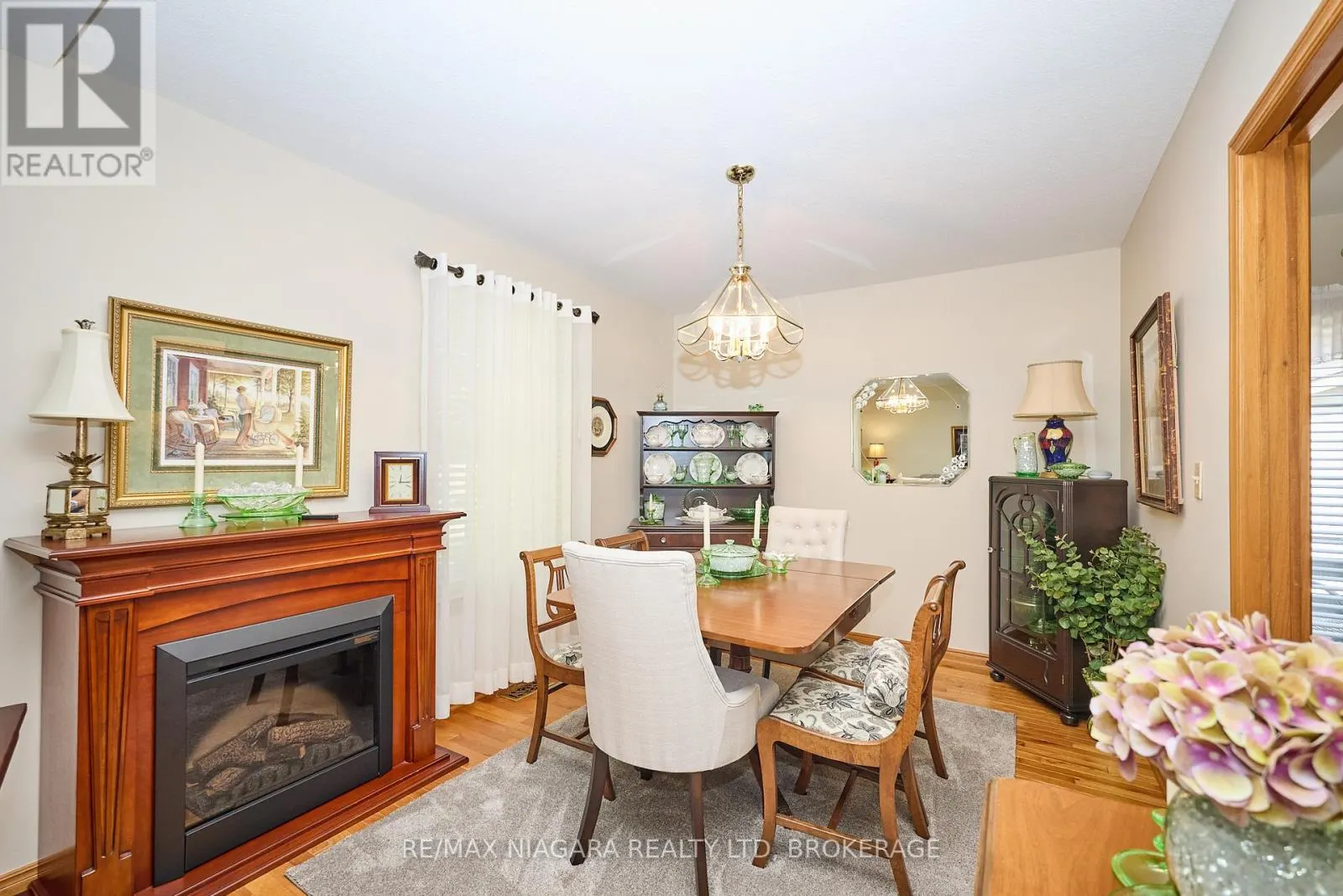 524 LAKEVIEW ROAD