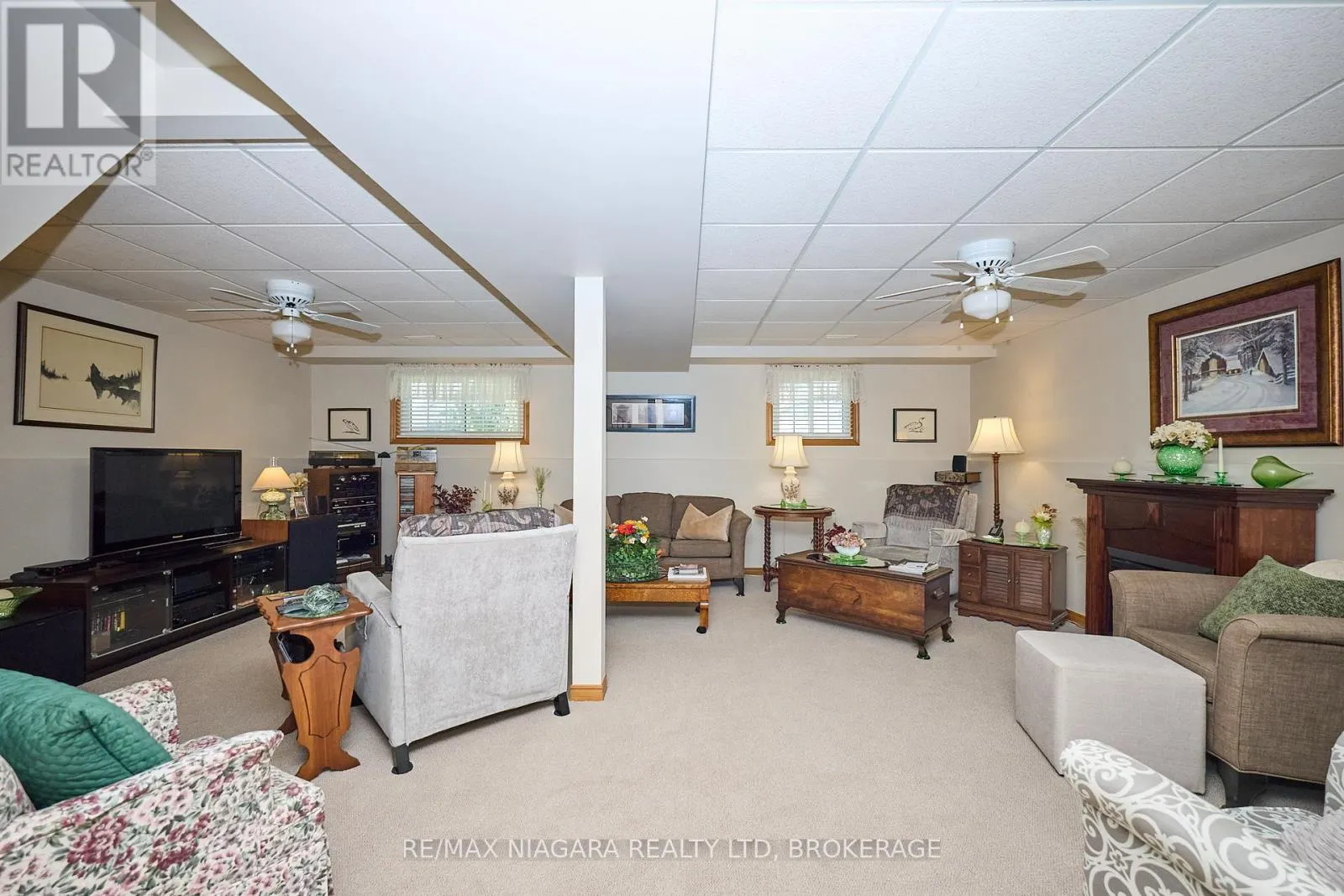 524 LAKEVIEW ROAD