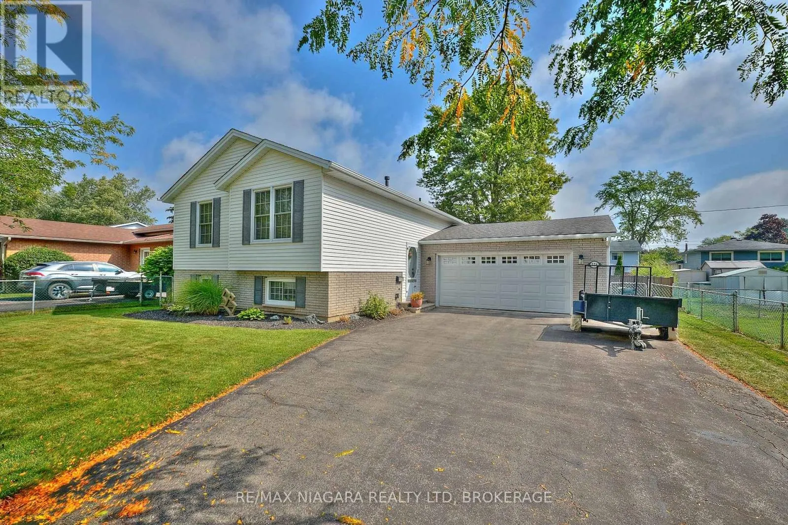 524 LAKEVIEW ROAD