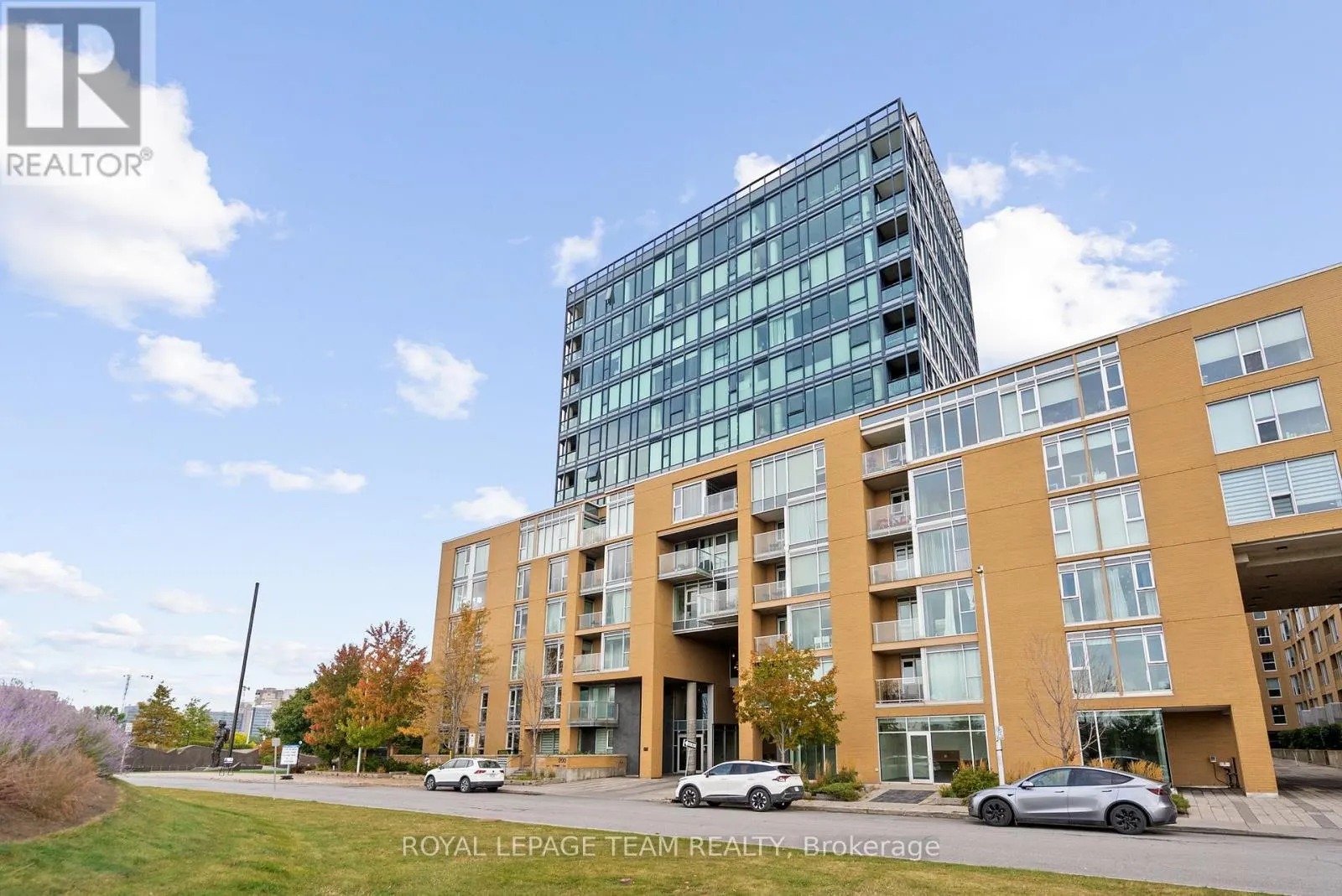 406 - 200 LETT STREET