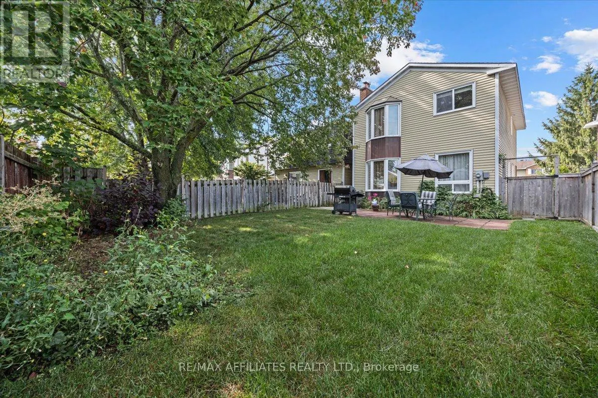 1093 ST LUCIA PLACE
