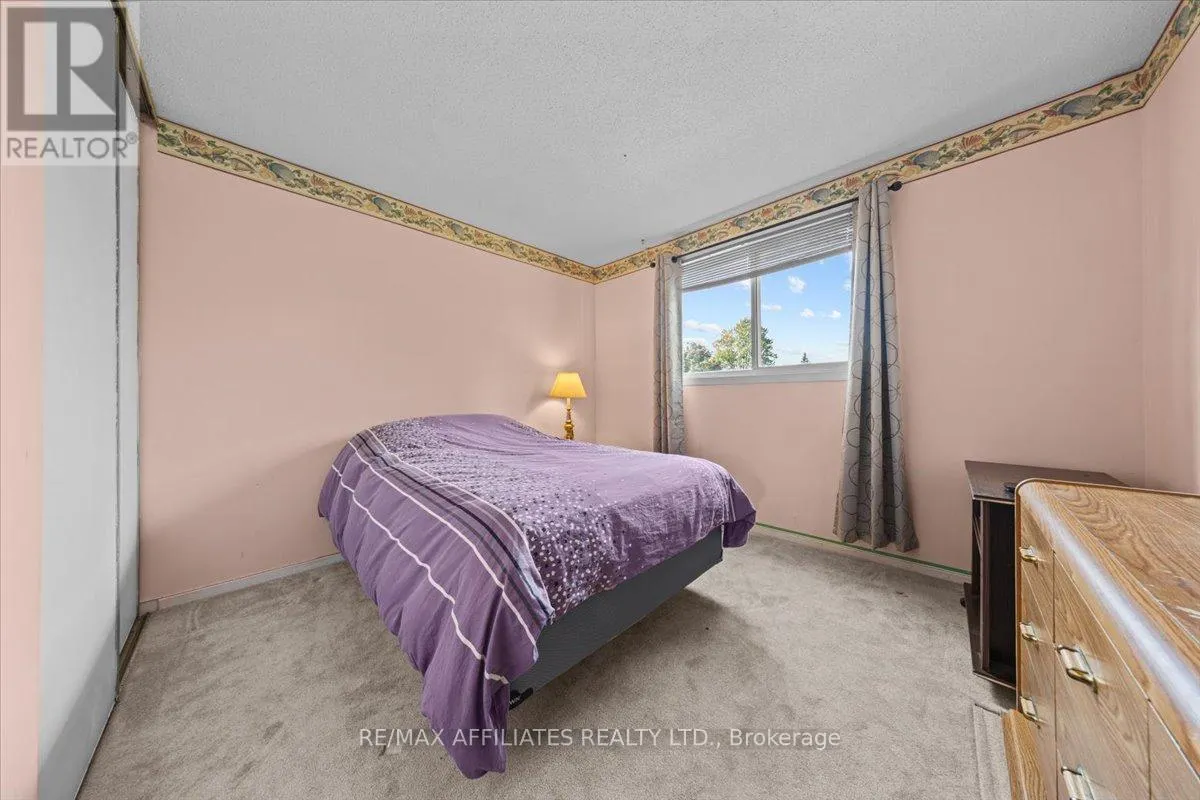 1093 ST LUCIA PLACE