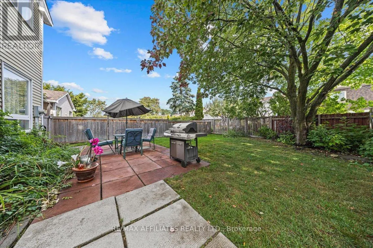 1093 ST LUCIA PLACE
